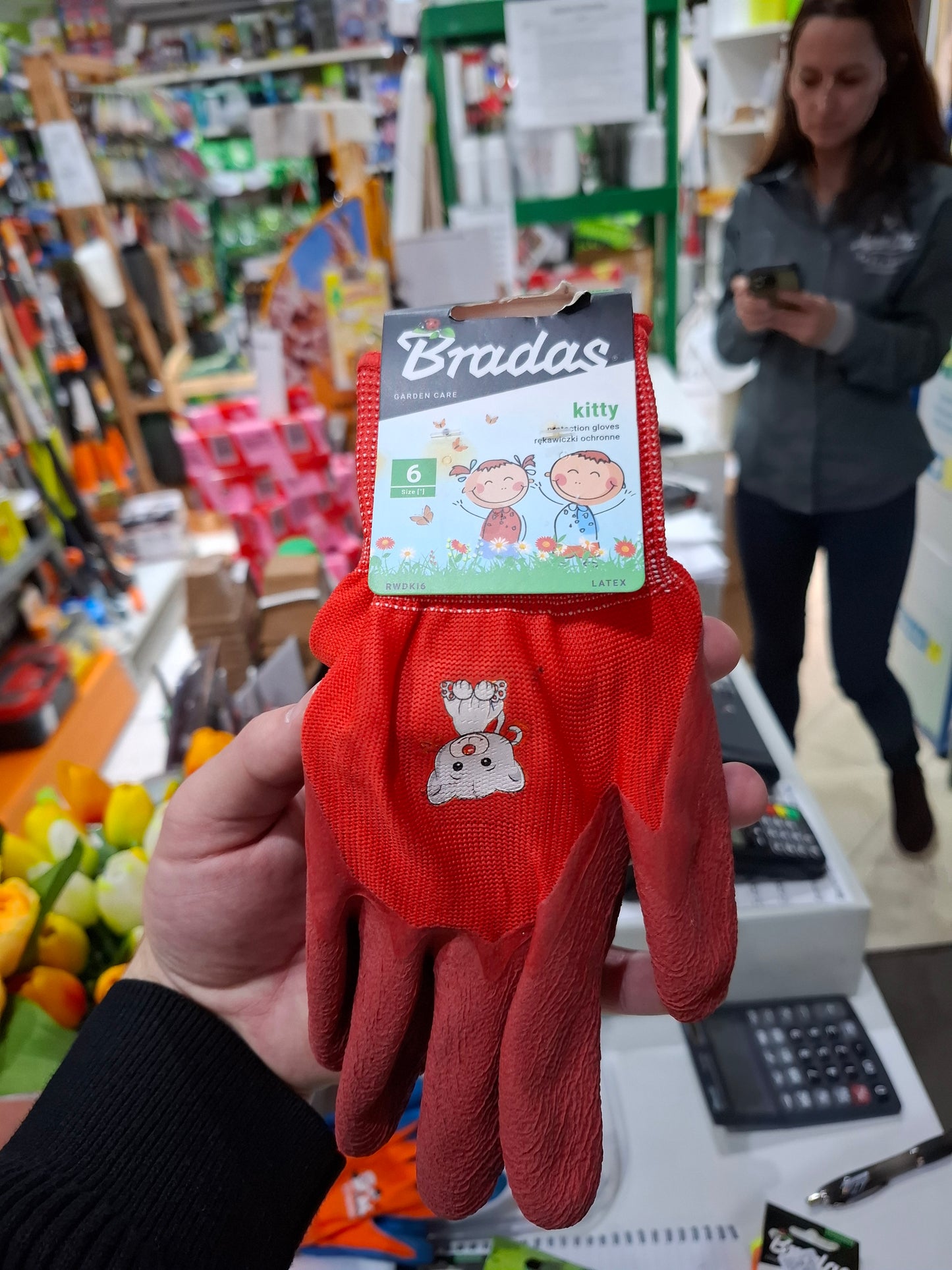 Kiskertész kesztyű