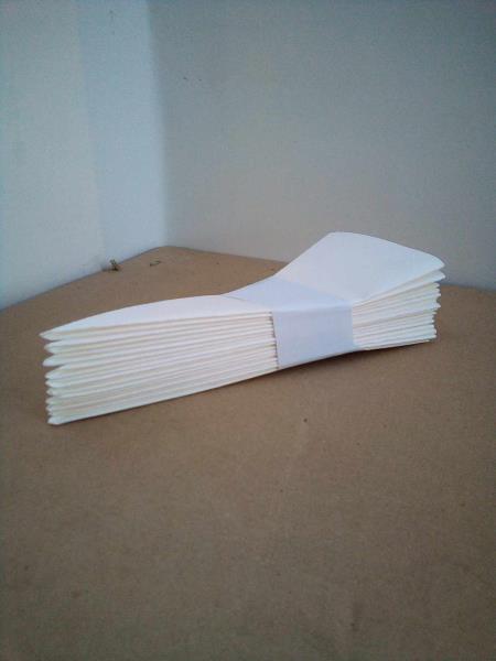 Szűrőpapír tölcsérbe 4-7n 40cm