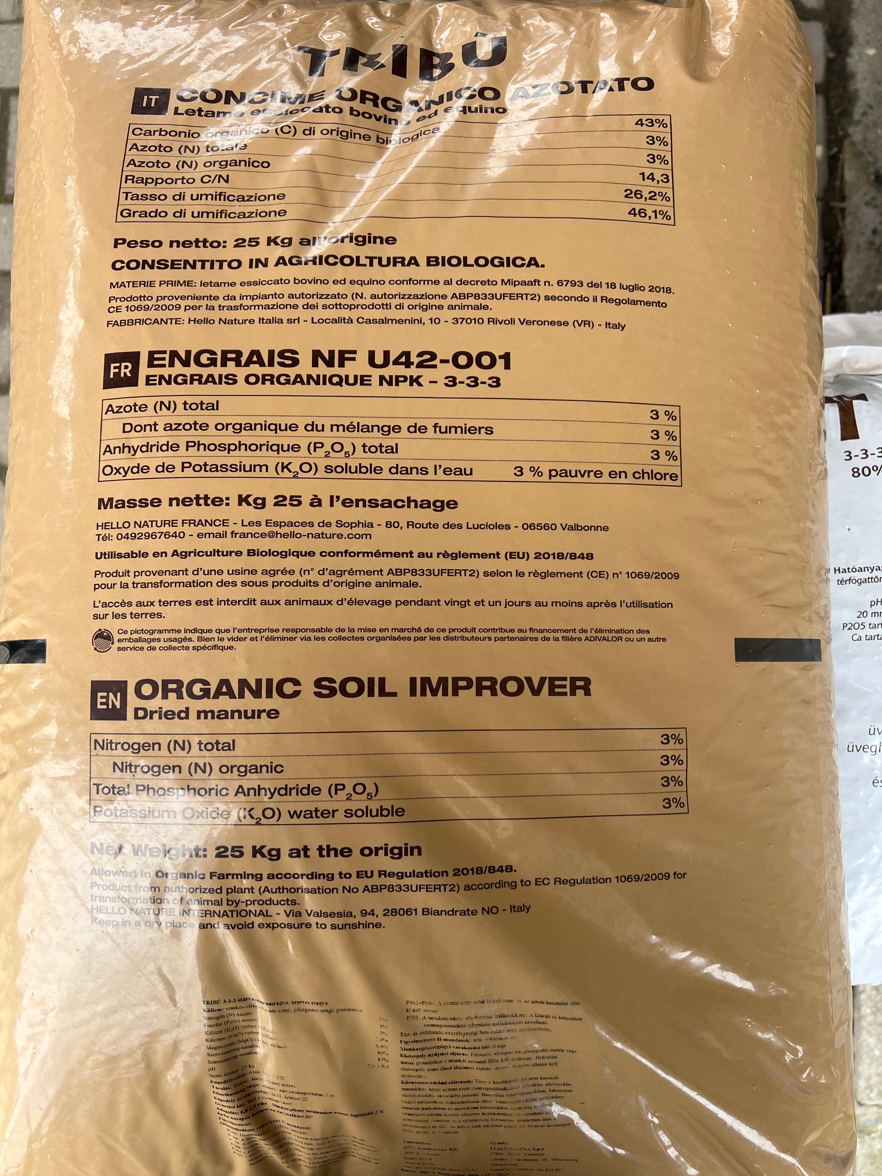 Trágya szerves granulátum Tribú 25 kg NPK 3-3-3