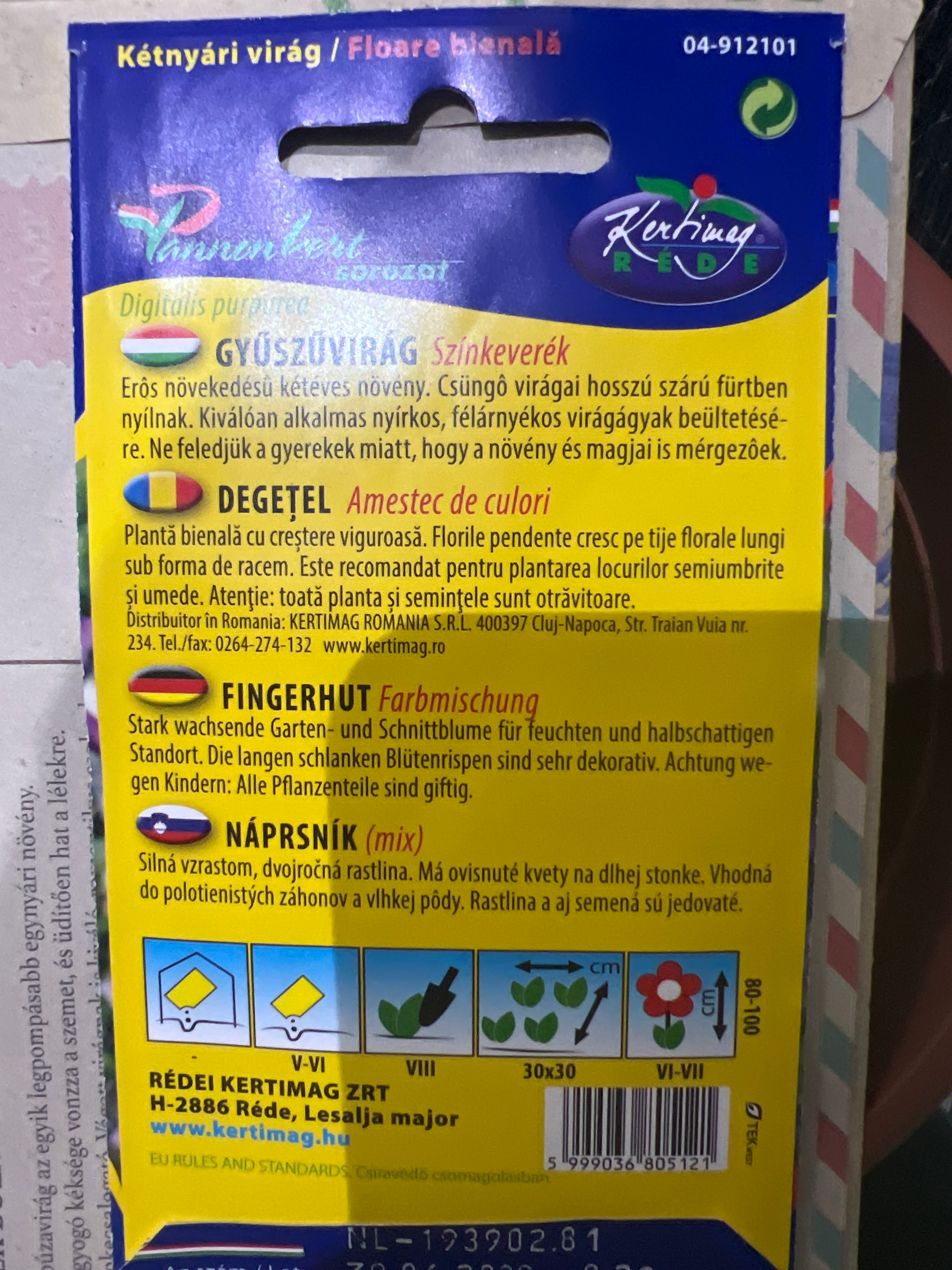 Gyűszűvirág színkeverék