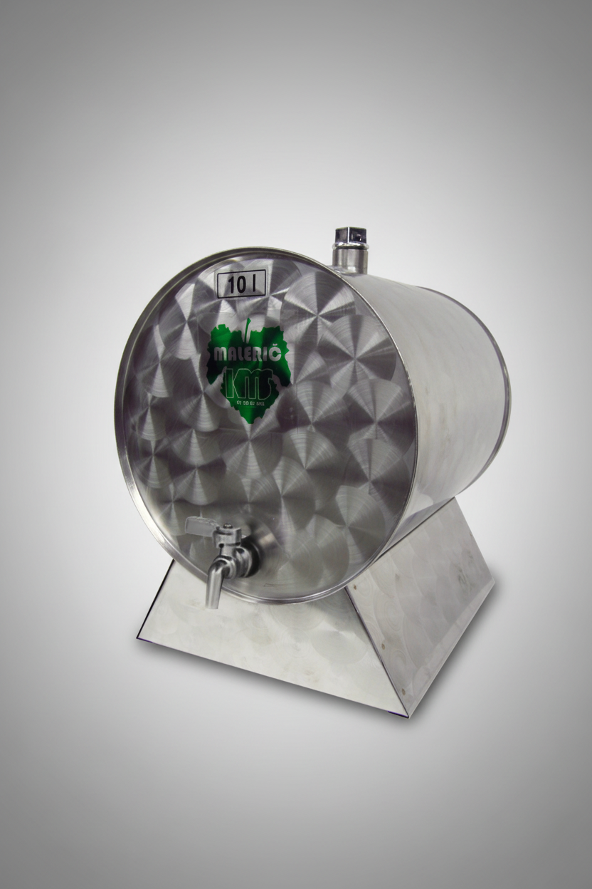 Inox tartály úszófedeles MALERIC