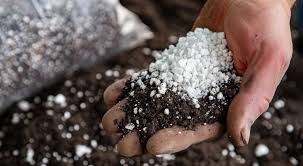 Perlit KPN nagyszemcsés 0-6 mm 10l (kertészeti)