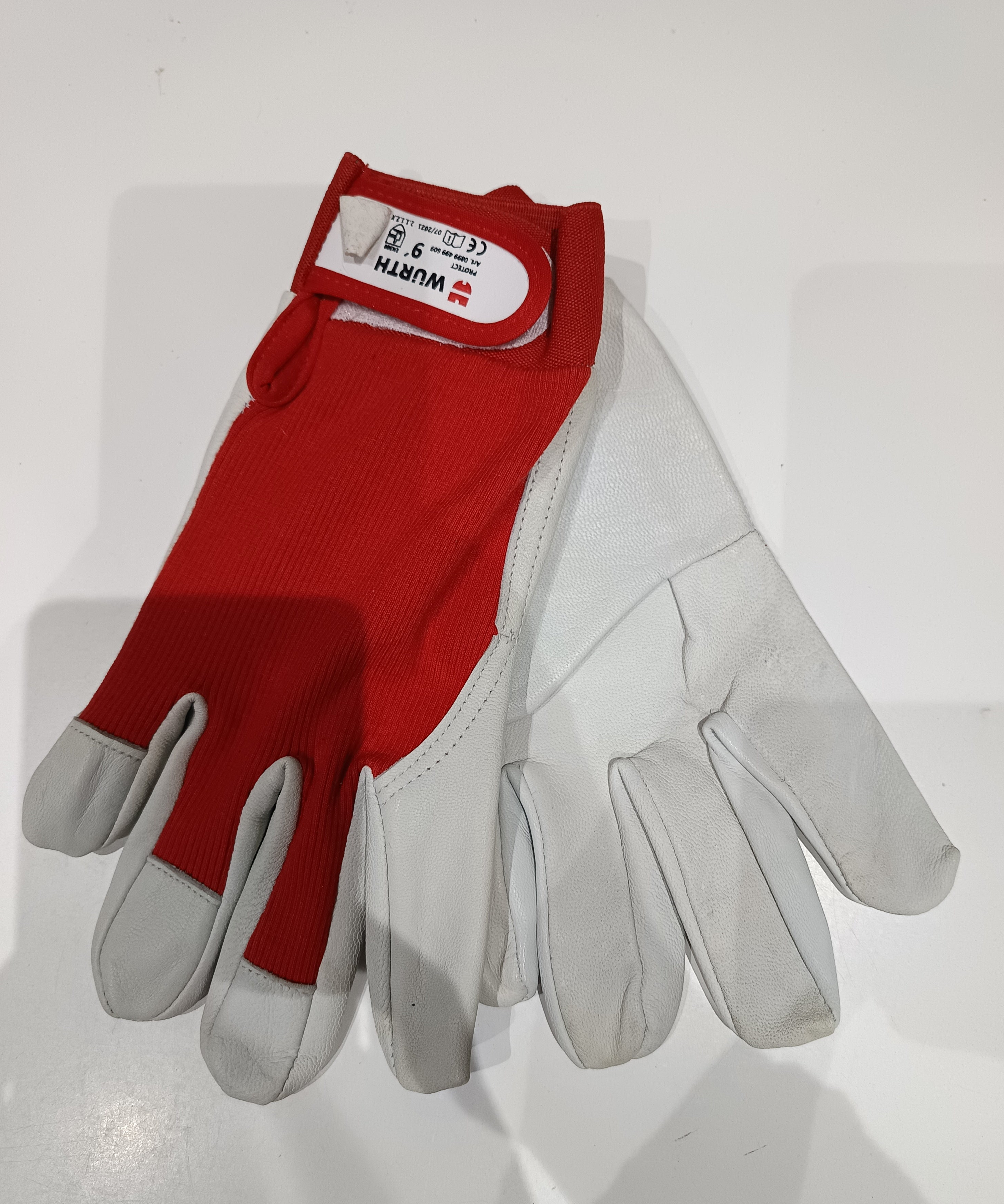 Kesztyű Würth 9-es