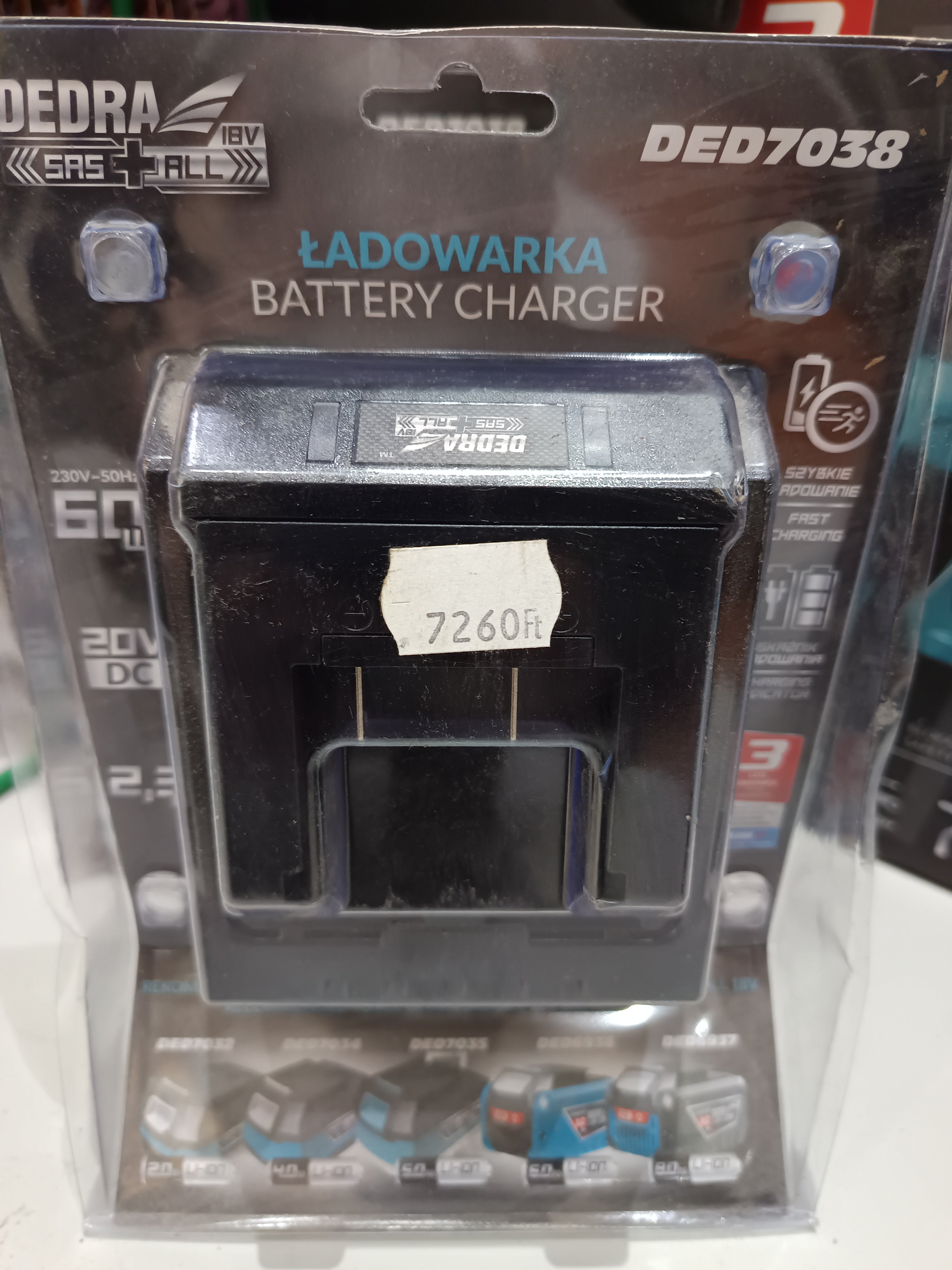 Akkumulátor töltő Dedra7038