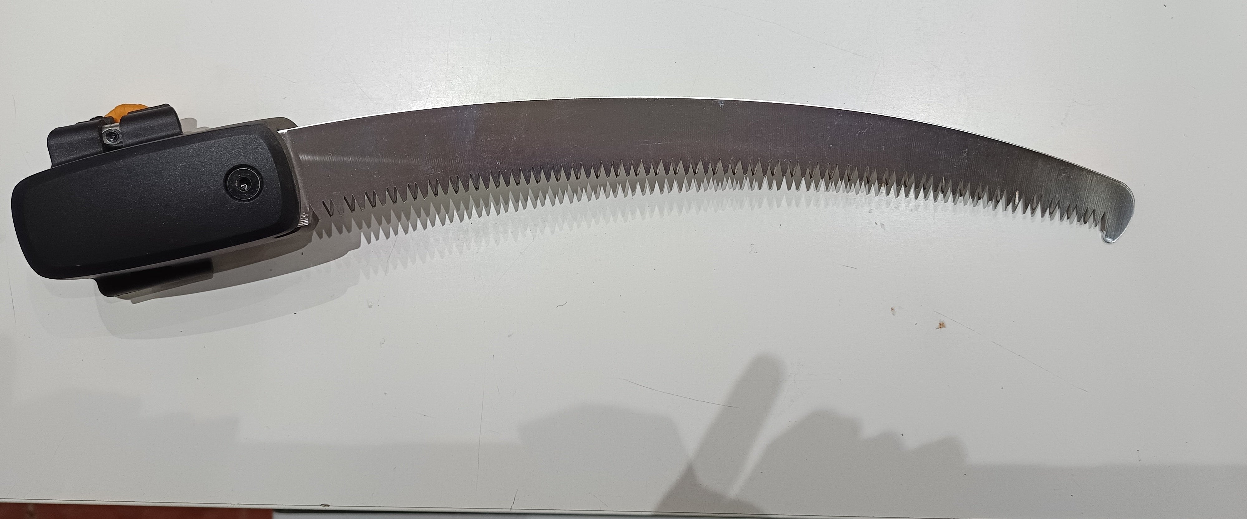 Ágfűrész ágvágóhoz