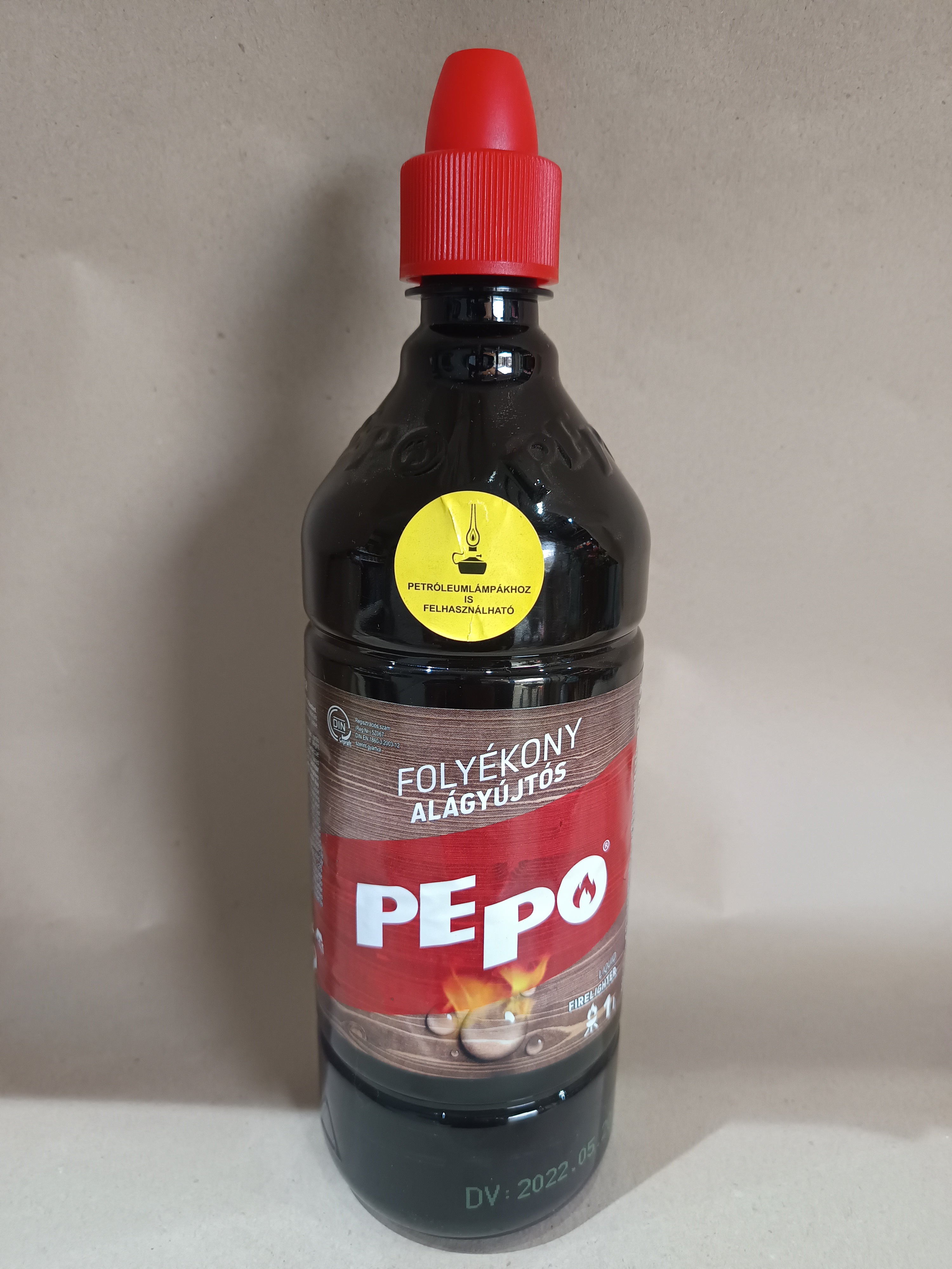 Pepo folyékony alágyújtós 1L petroleumlámpákhoz is felhasználható