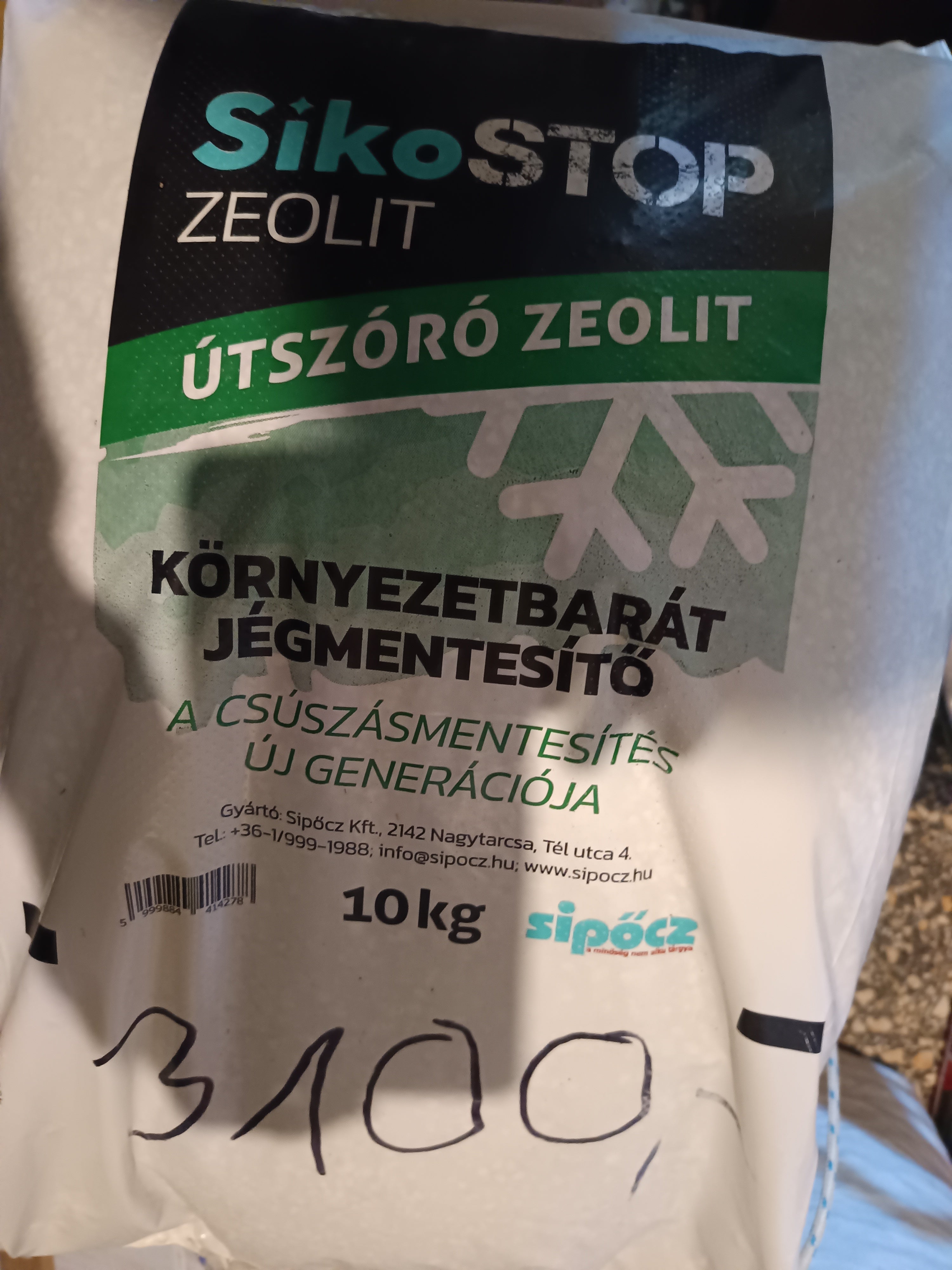 Zeolit útszóró síkosságmentesítéshez 10kg/zsák