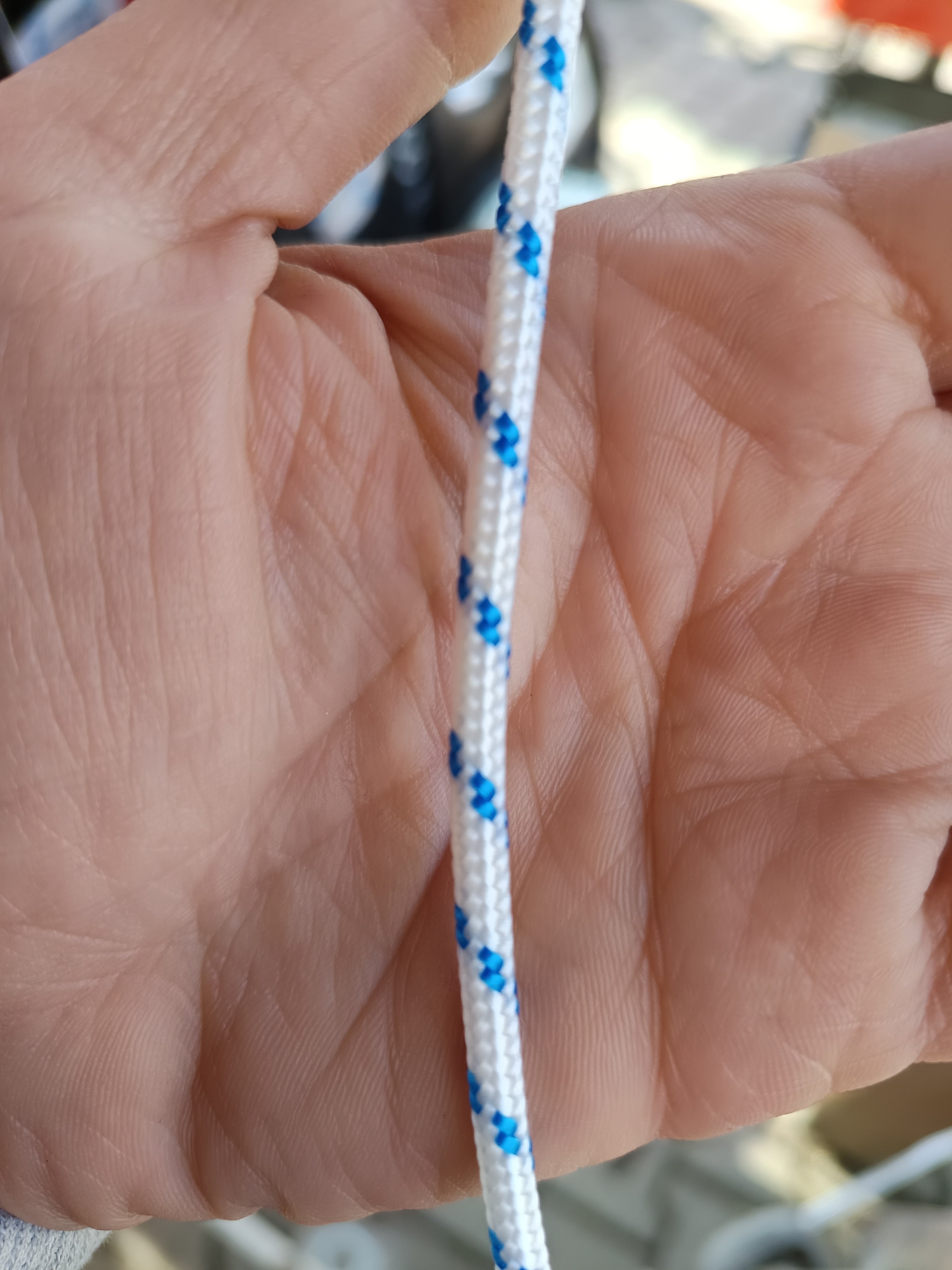 Fonatolt polipropilén kötél 4mm kék-fehér Galco 1m