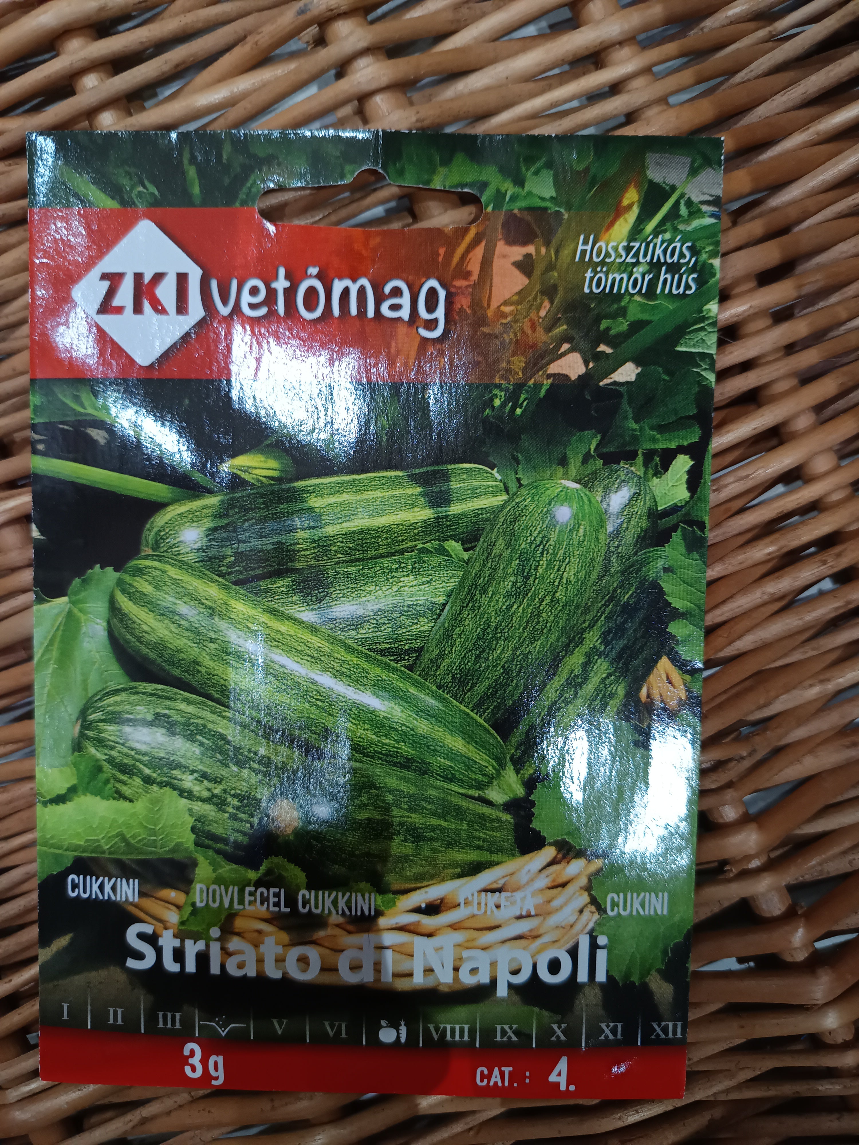 Cukkini korai csíkos