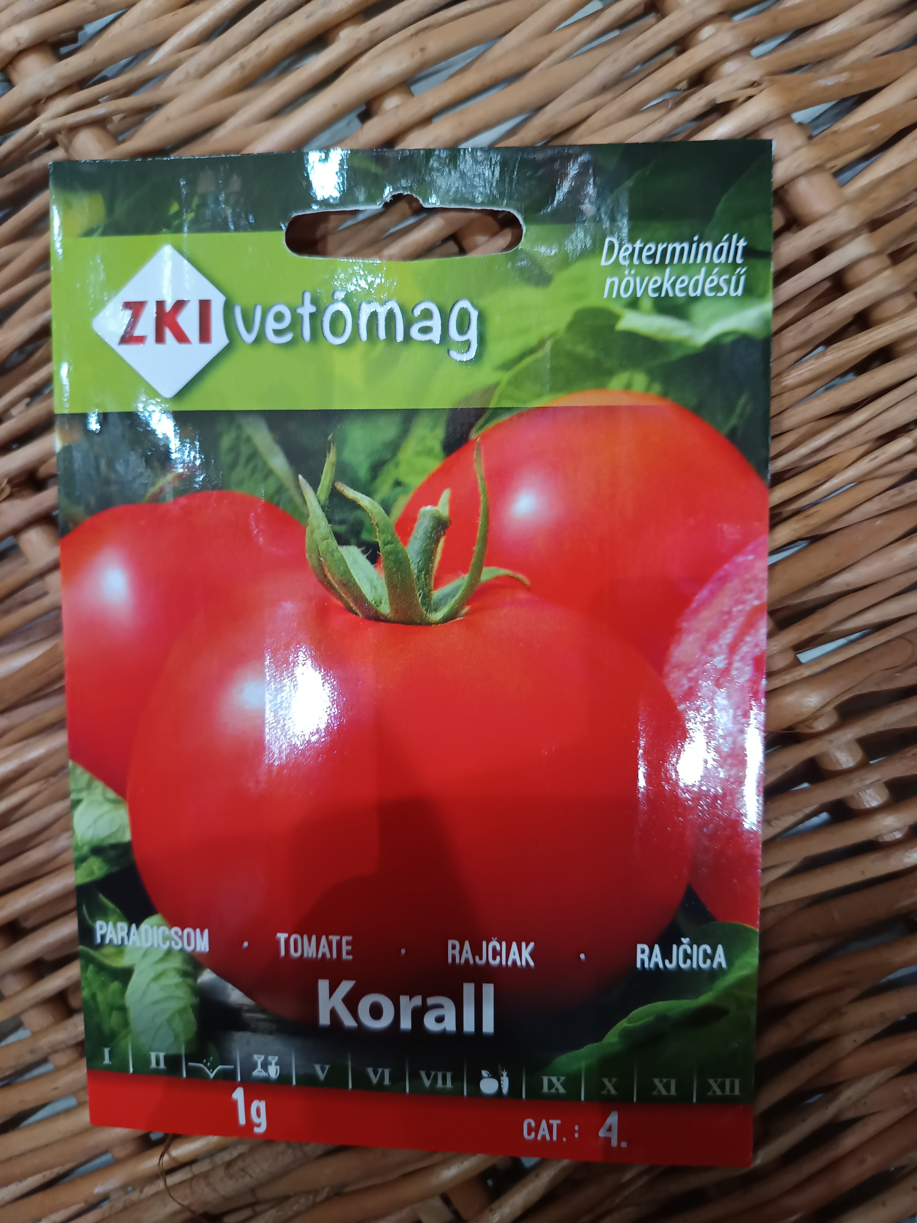 Paradicsom Korall közepes tenyészidejű szabadföldi determinált