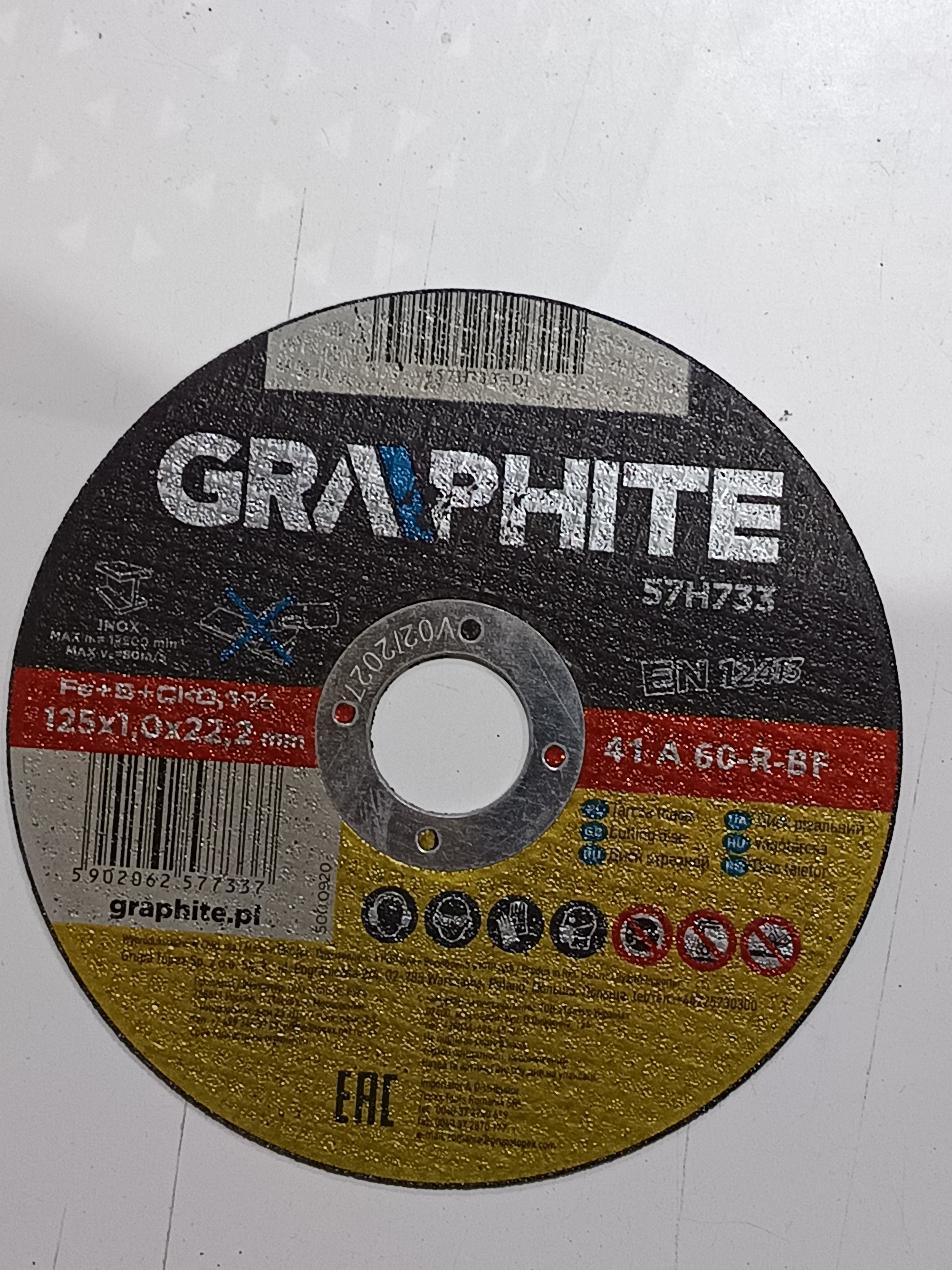 Korong vágó 135x1,0x22,2 Graphite